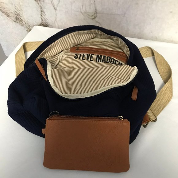 Steve Madden blue backpack and coin purse - Picture 6 of 7